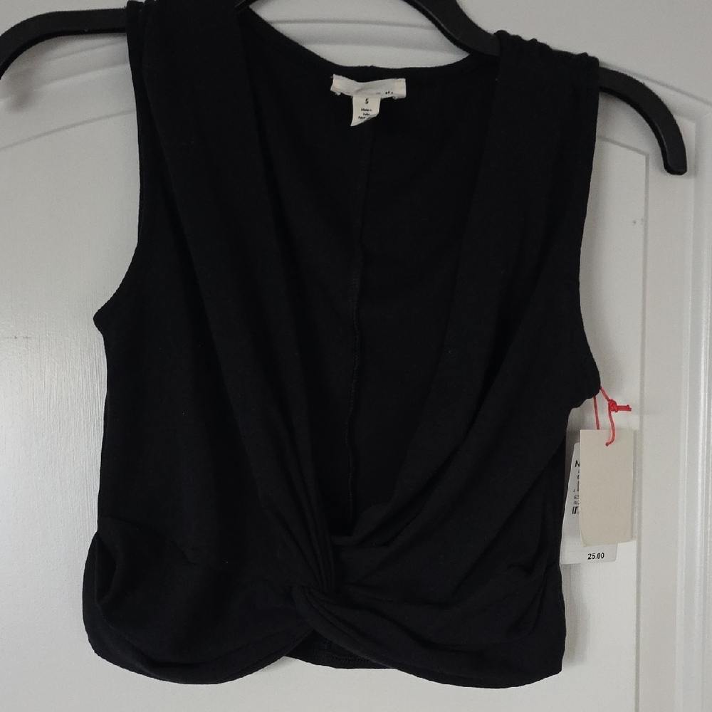 Elegant Black Twist Front Crop Top